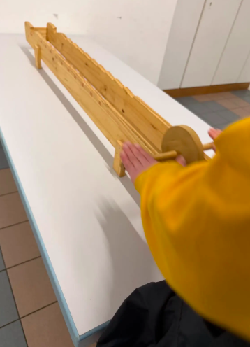 Jeu de la meule en bois